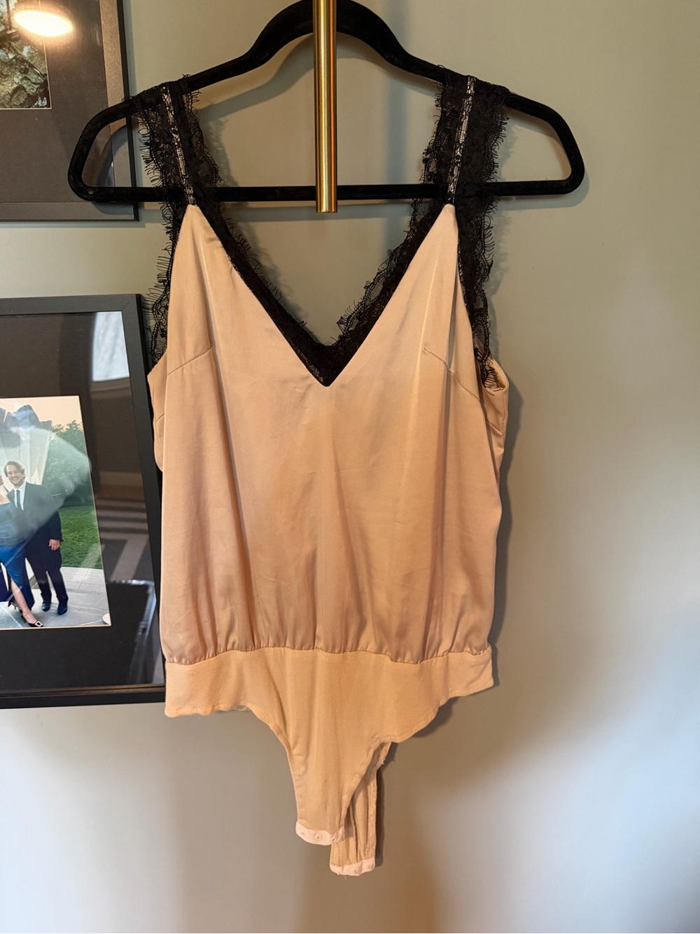 Lace-Trim Sleeveless Bodysuit in Champagne